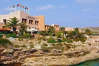Comino Hotel Комино